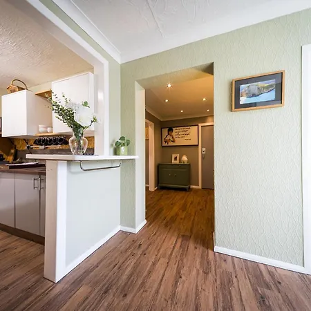 2 Independant Boutique Apartments One Sleeps 2 The Other Sleeps 4, Meadowhall, Sheffield Arena, Free Parking Exterior foto