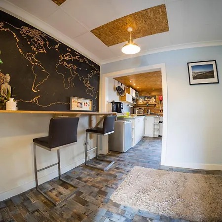 2 Independant Boutique Apartments One Sleeps 2 The Other Sleeps 4, Meadowhall, Sheffield Arena, Free Parking Exterior foto