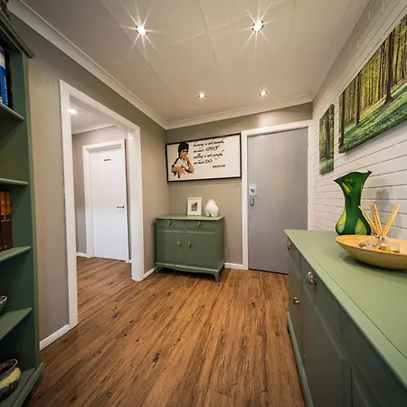 2 Independant Boutique Apartments One Sleeps 2 The Other Sleeps 4, Meadowhall, Sheffield Arena, Free Parking Exterior foto