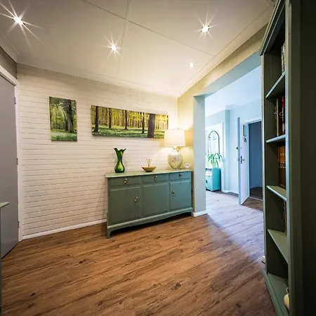 2 Independant Boutique Apartments One Sleeps 2 The Other Sleeps 4, Meadowhall, Sheffield Arena, Free Parking Exterior foto